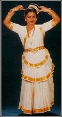 mohiniattam costume