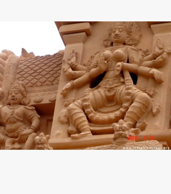 Brihadeeswarar Kovil, Thanjavur - First Gopuram