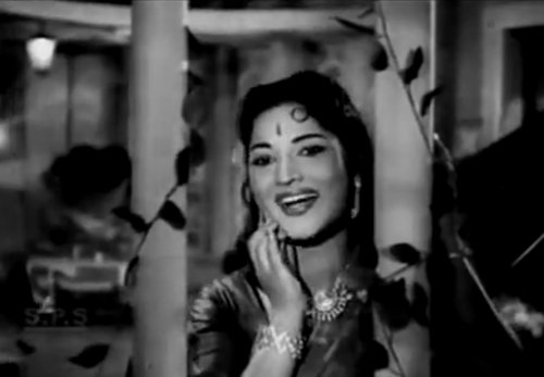 kalla malar siripile - Kula magal Radhai (1963)